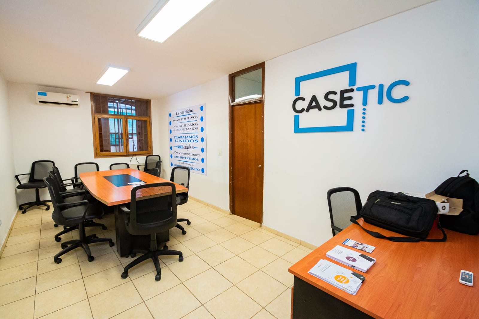 Sala de reuniones del Cowork CASETIC